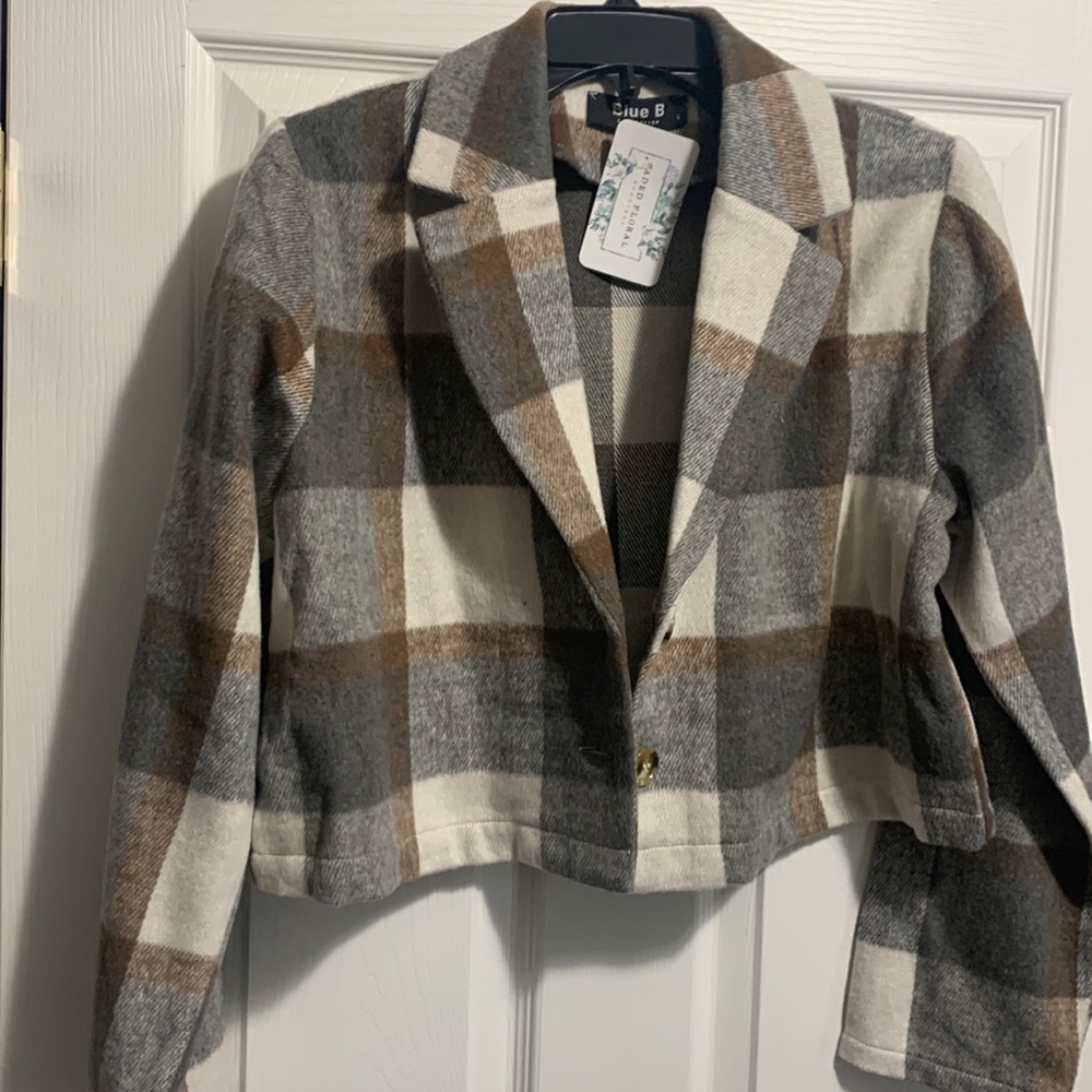 New with tags. Blue B. Size large.